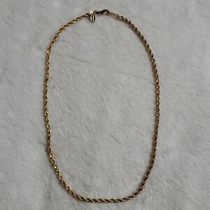 VTG Ambassador Gold Tone Rope Chain Necklace